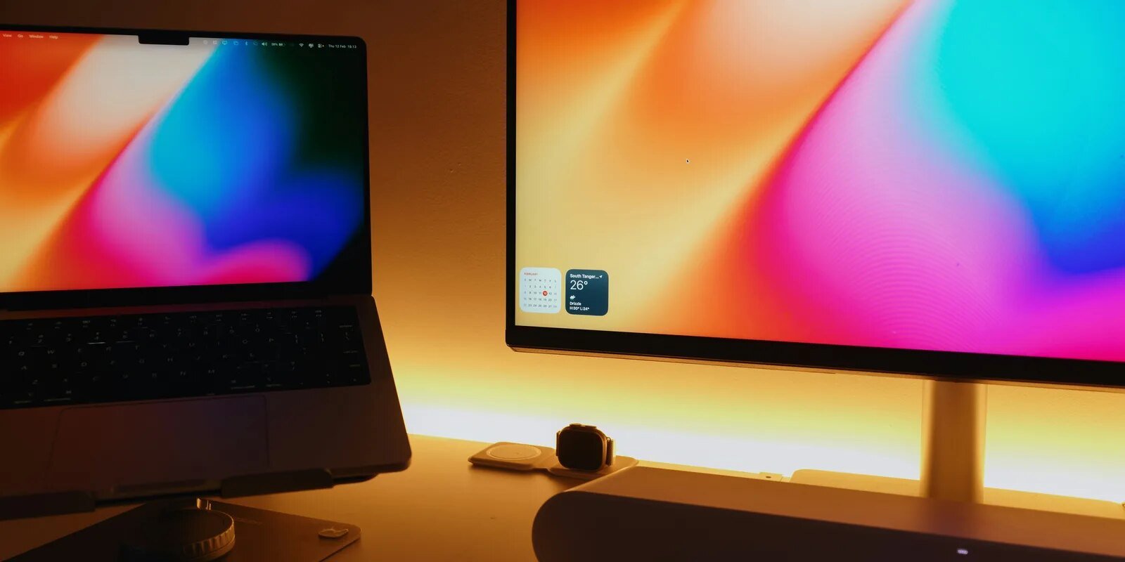 Modern laptop and desktop computer workstation